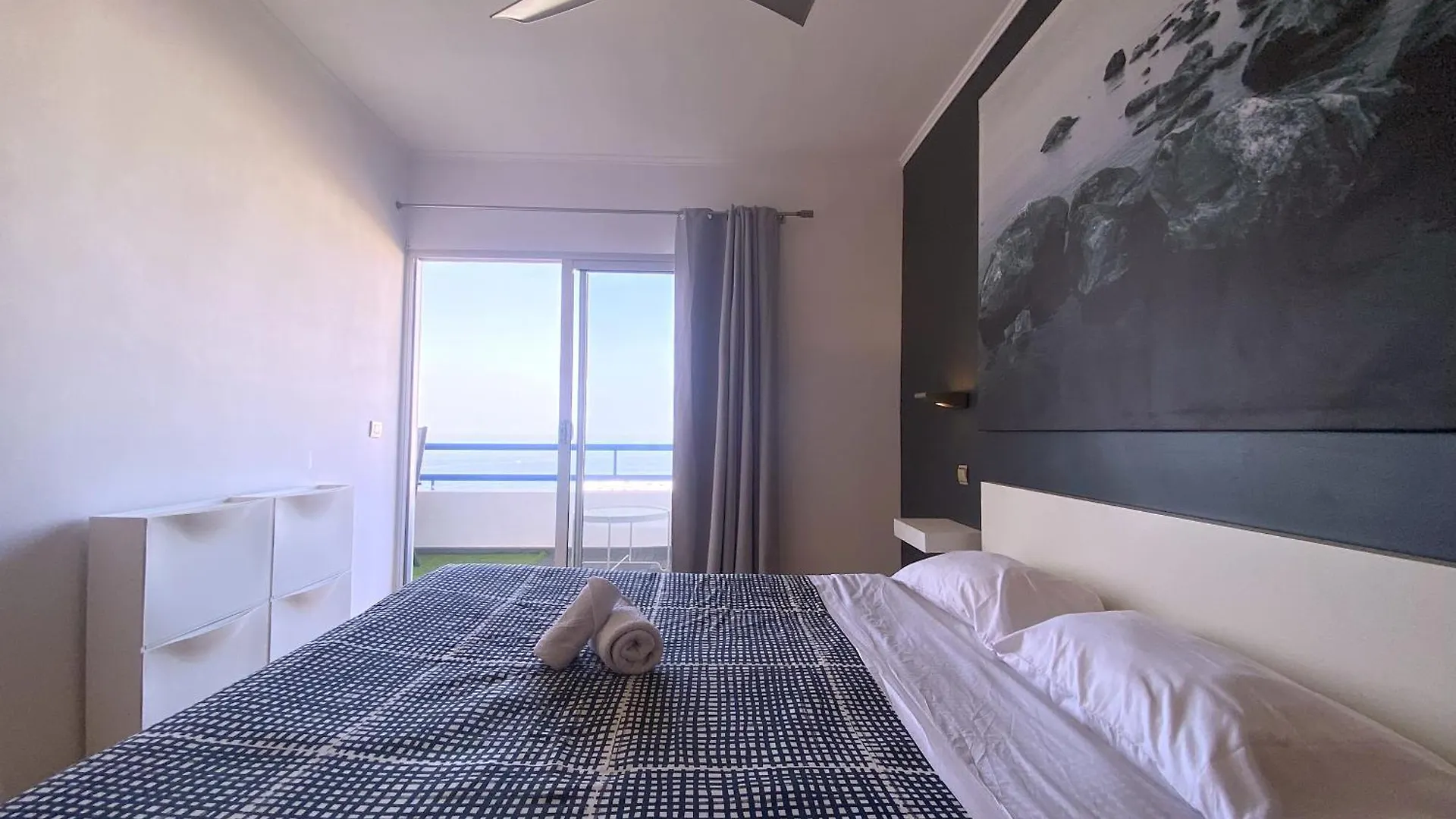 Apartament Tropicalidays Paraiso Seafront Playa Paraiso  0*, Playa Paraiso (Tenerife) Hiszpania